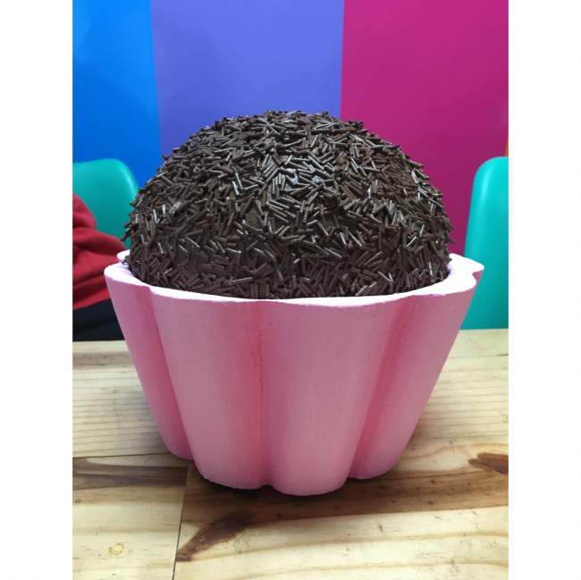 brigadeiro gigante base rosa 23cm