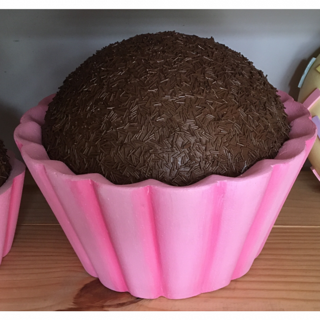 BRIGADEIRO JUMBO CENOGRAFICO 40CM