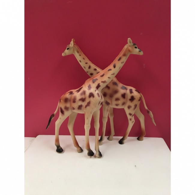 GIRAFA PLASTICO 30CM