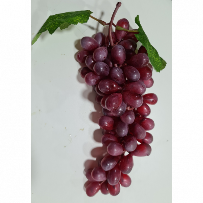 UVAS ROXAS