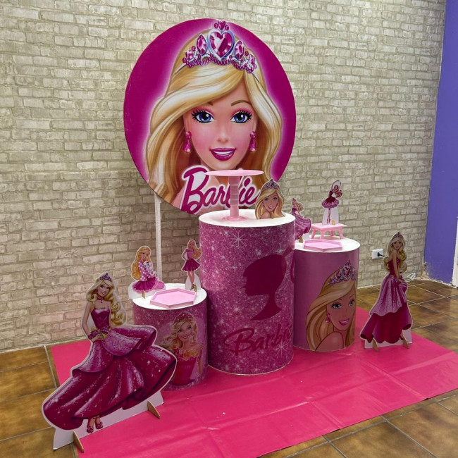 Bolo da barbie princesa de aniversario