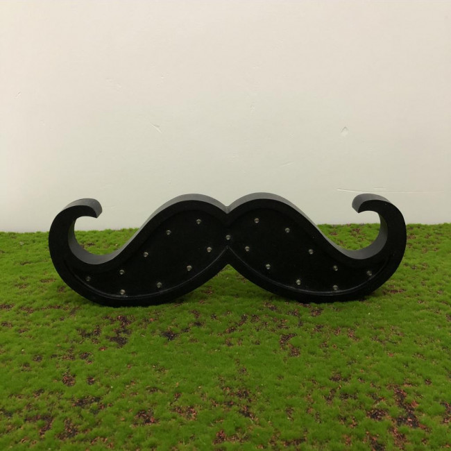 Bigode madeira Led preto (Produto não acompanha pilhas)