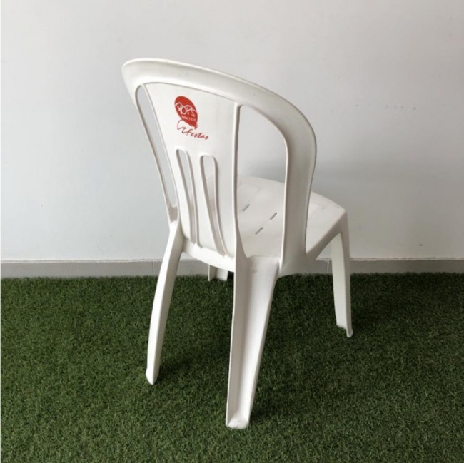 Cadeira plástico Pisani convidados