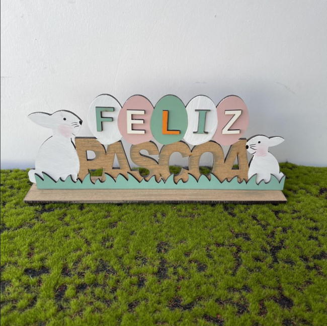 Display palavra Feliz Pascoa