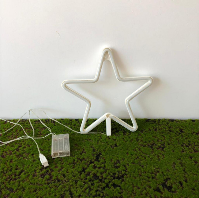 Estrela vazada led usb (produto não funciona, somente decorativo)