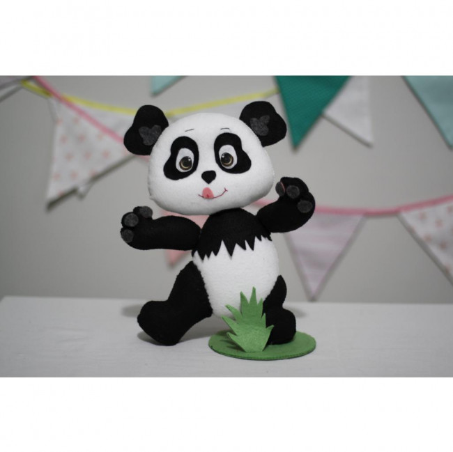 PANDA DE FELTRO (posição de pé)