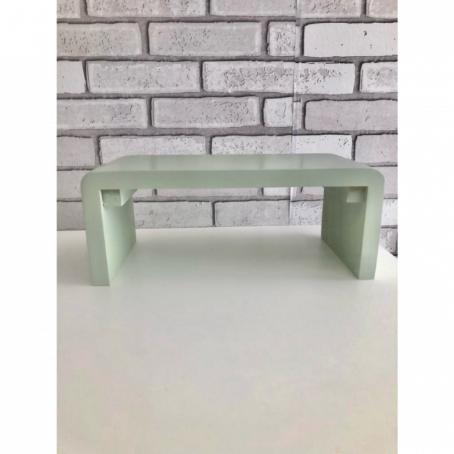 Banco de mesa menor cor verde chá  (Altura:19cm   largura:25cm)