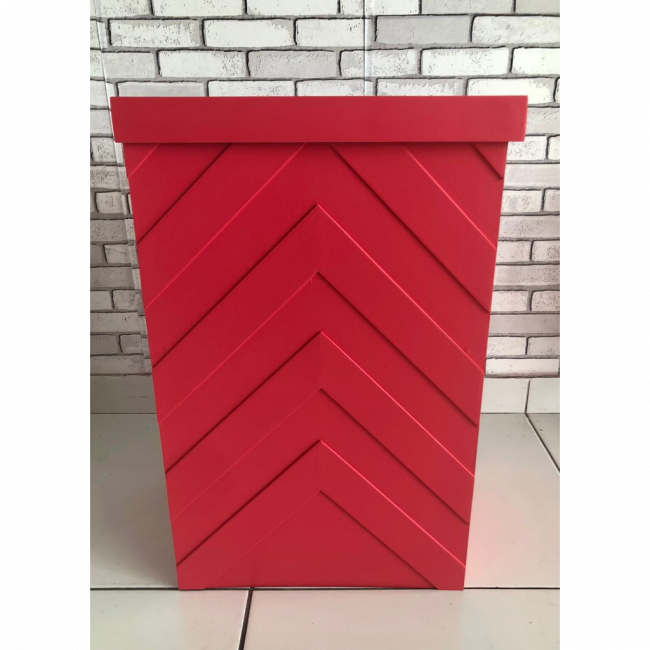 Mesa cubo P vermelha desmontável tampo de 50cm x 40cm e altura de 0,60cm