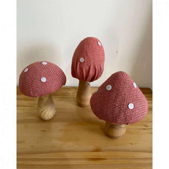 TRIO de Mini Cogumelo tecido com pinus rose (15cm de altura o maior)