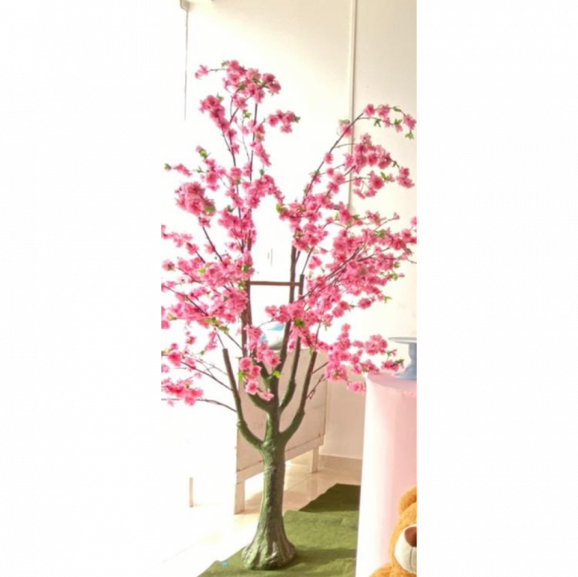 Árvore cerejeira rosa (Masha, urso, jardim, jardim encantado, passarinho)