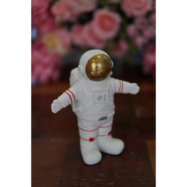 Astronauta de braços abertos em resina (astronauta, nave, espaço, galáxia)