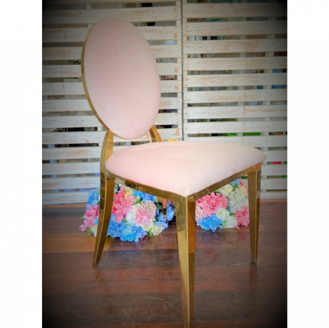 Cadeira Versalles com tecido rosa