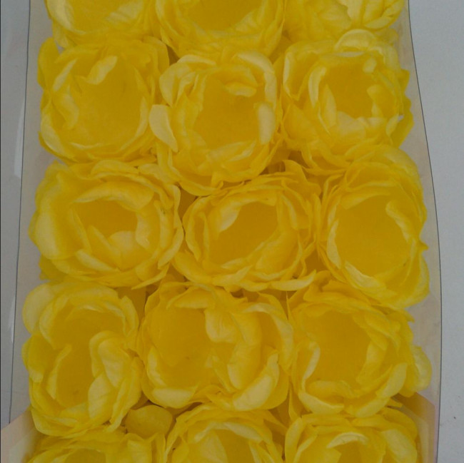 Forminha para docinhos - amarelo pastel