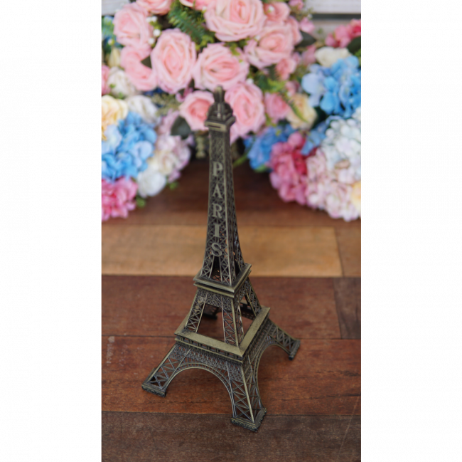 Torre Paris decorativa em metal
