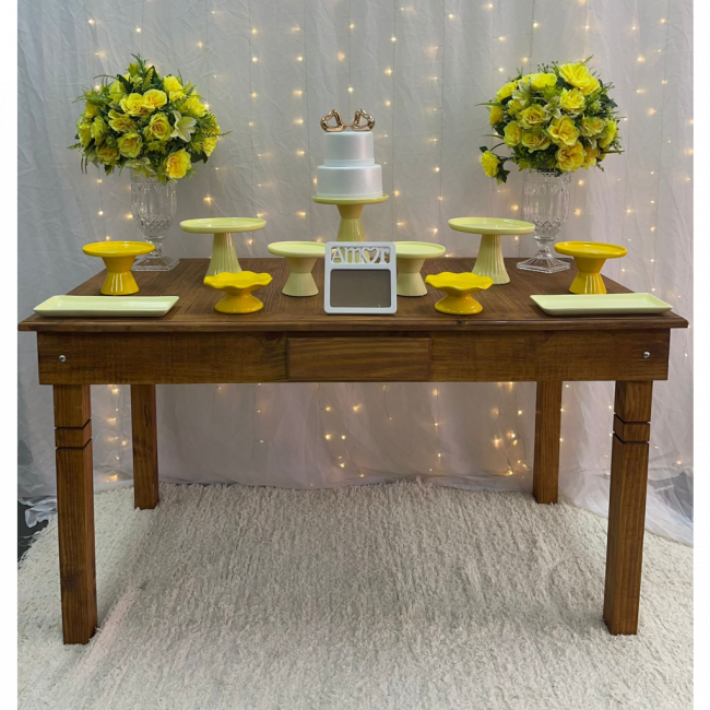 Casamento Amarelo com Cortina de Led