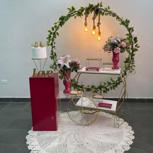 Casamento No Carrinho com Peças Pink e Dourado