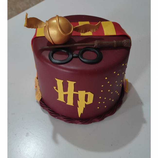 Bolo Harry Potter biscuit