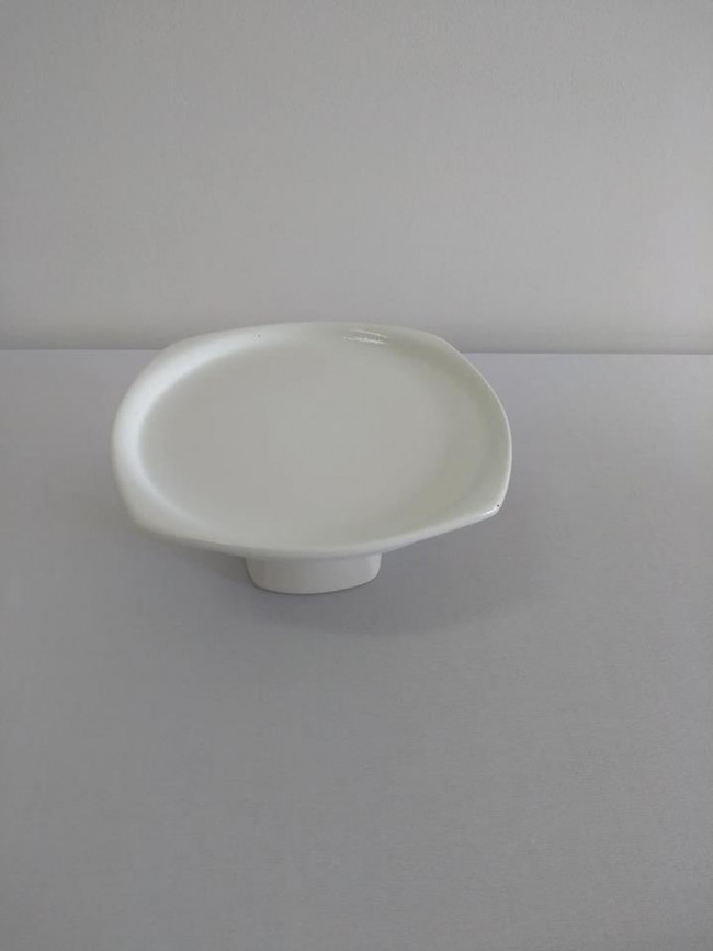 BANDEJA DE CERAMICA BRANCA P