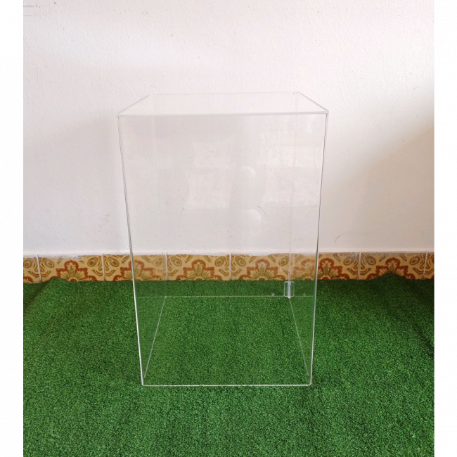 Mesa Cubo Acrilico transparente M 60x38