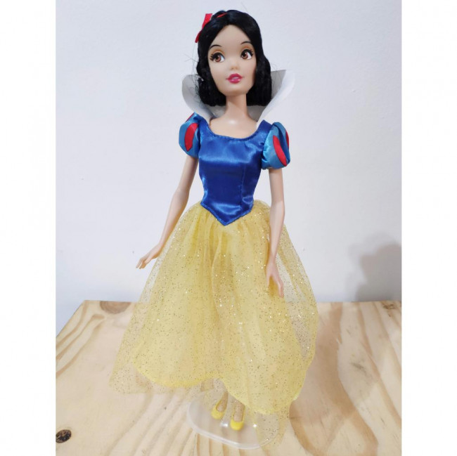 Boneca Branca de Neve P