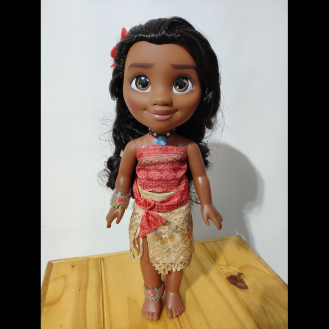 Boneca Moana M