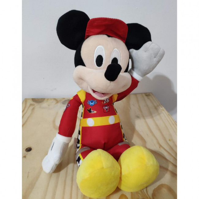 Boneco Mickey c/ Boné M (Sobre Rodas)