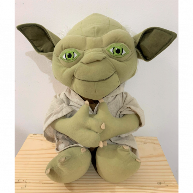 Boneco Yoda M (Star Wars)