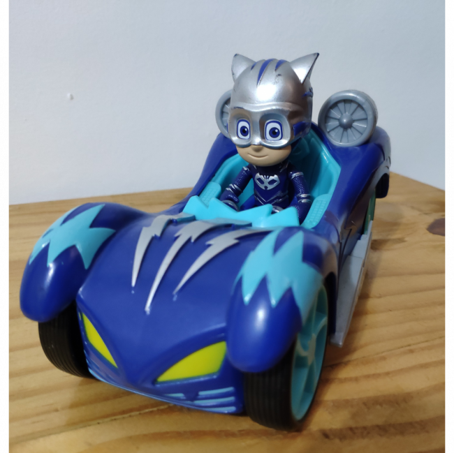 Carro Menino Gato c/ Boneco (PJ Masks)