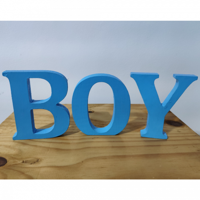 Letras de MDF Azul: BOY (Chá Revelação)