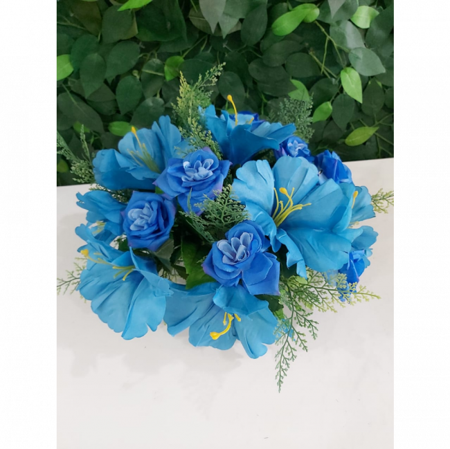 Arranjo flores azul