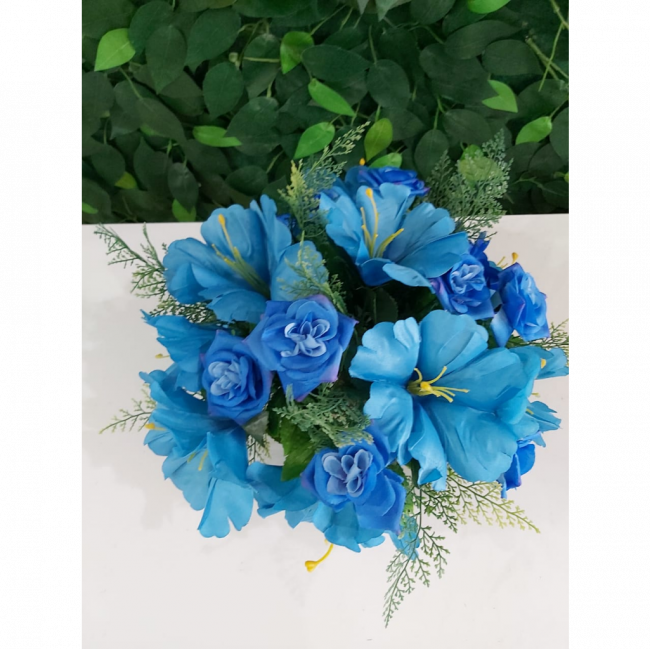 Arranjo flores azul