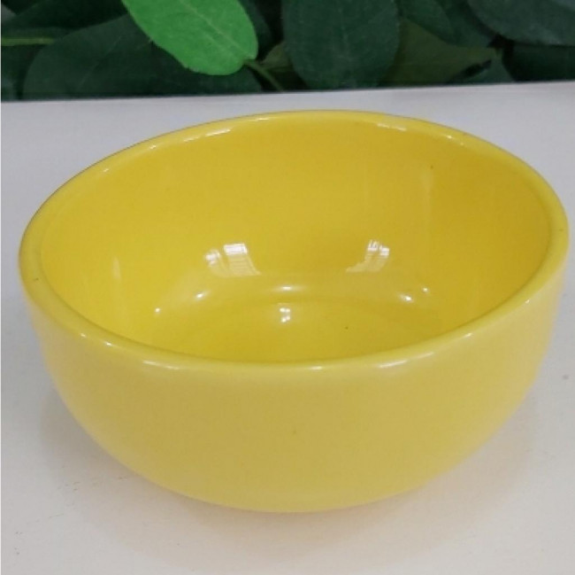 Bowl de cerâmica amarelo