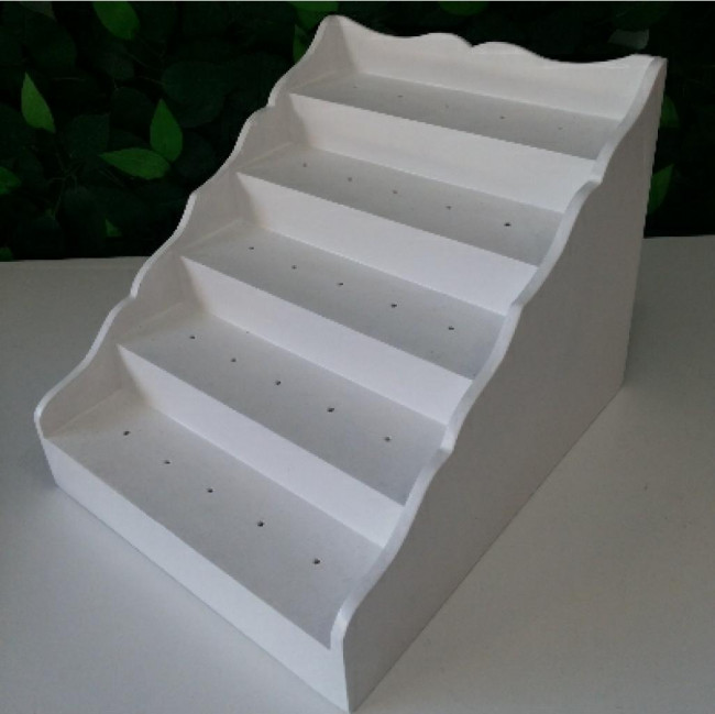 Escada mdf branco piruliteiro