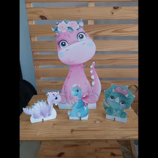 Kit display mdf dinossauro menina aquarela 1