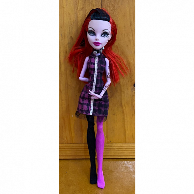 BONECA MONSTER HIGH OPERETTA