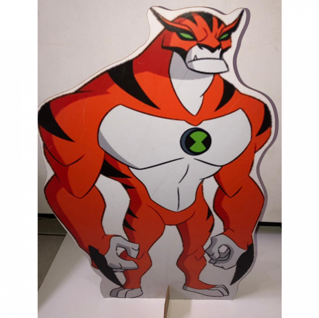 DISPLAY DE CHÃO BEN 10