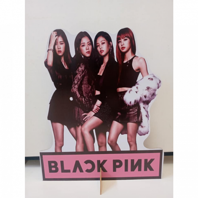 DISPLAY DE CHÃO BLACK PINK