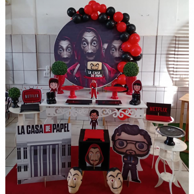 DISPLAY DE MESA LA CASA DE PAPEL