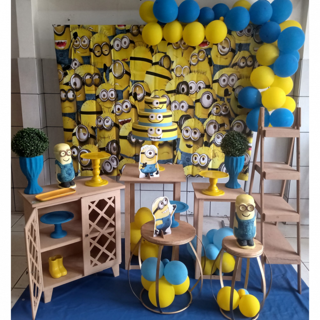 PAINEL MINIONS