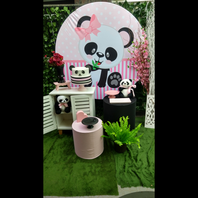 DECORAÇÃO PANDA ROSA (SEM PAINEL DE FOLHAS E TAPETE)