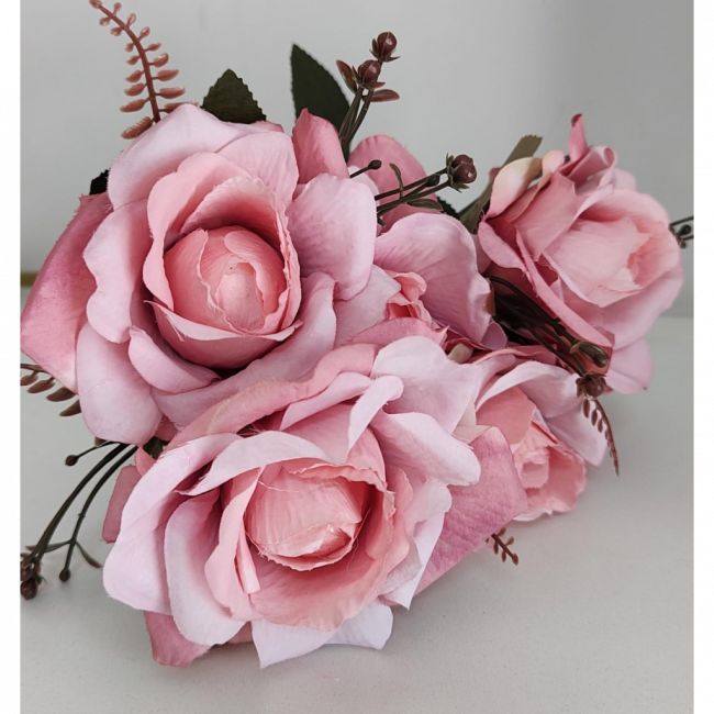 Buquê floral rosas com galhos misto (7 galhos)