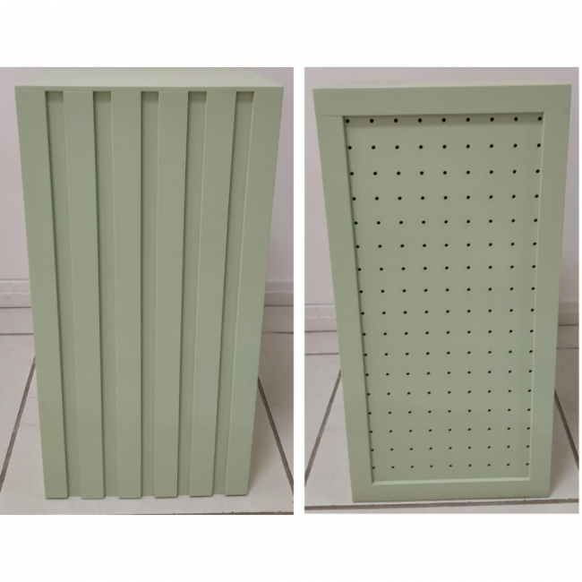 Mesa ripada/pegboard verde