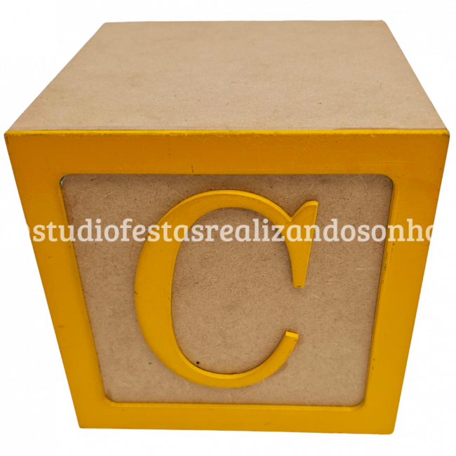 CUBO MDF LETRA C