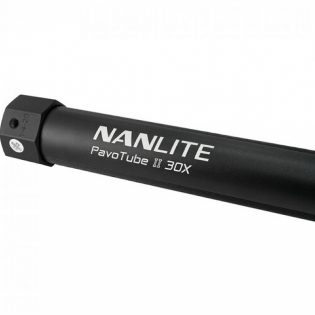Nanlite PavoTube II 30X RGBWW LED Pixel Tube Kit de 4 luzes