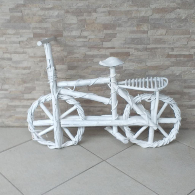 Bicicleta em madeira 65x90cm (jardim)