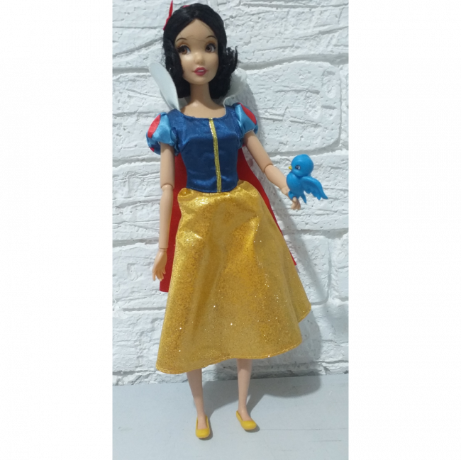 BRANCA DE NEVE MODELO BARBIE