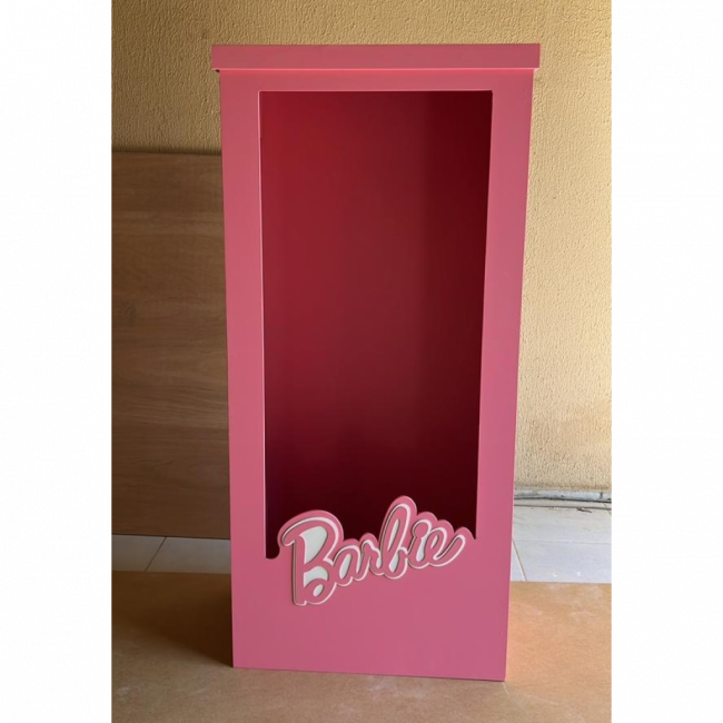 Caixa da Barbie 1,80 x 0,80 (Márcia)