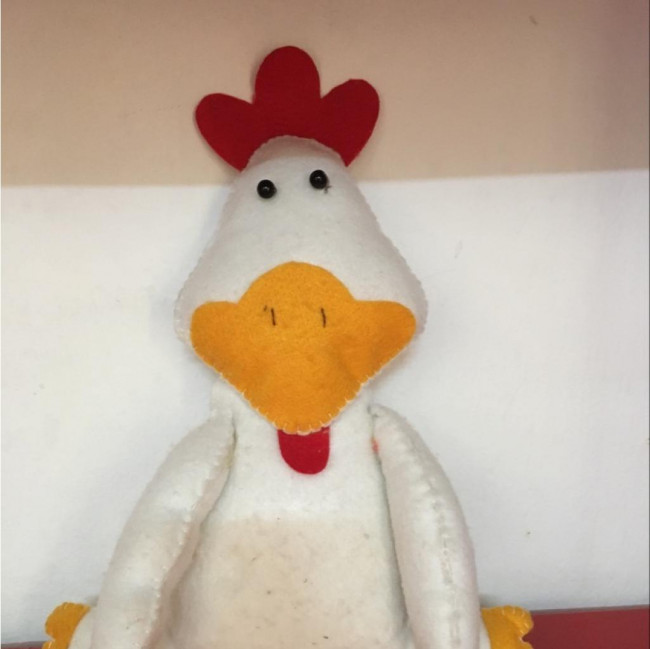 BONECO GALINHA ( FAZENDINHA )