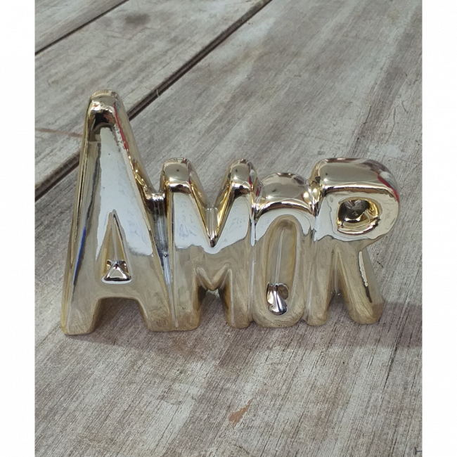 Nome AMOR dourado 8cm x 10cm