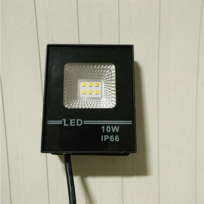 MINI REFLETOR LED 10W BRANCO QUENTE